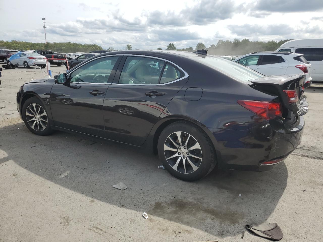 Image 2 of Acura Tlx Tech 2015 with VIN 19UUB1F54FA026500