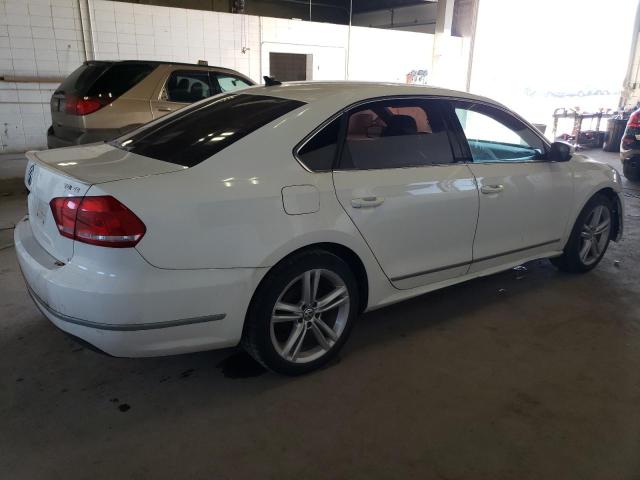Obraz 3 z 2015 VOLKSWAGEN PASSAT SE 2015 z VIN 1VWBS7A38FC004838