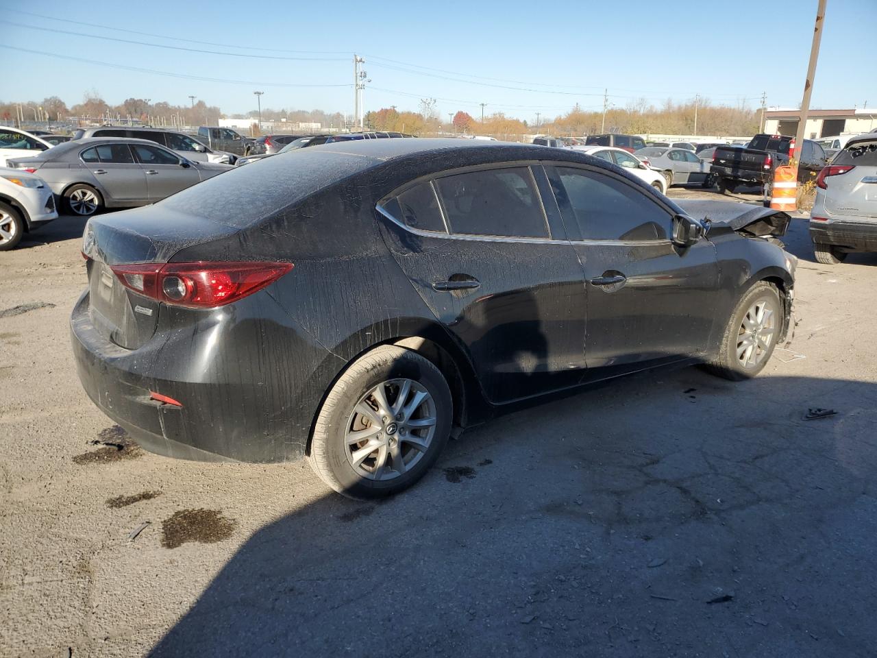Image 3 of 2017 MAZDA 3 SPORT 2017 with VIN 3MZBN1U79HM137306