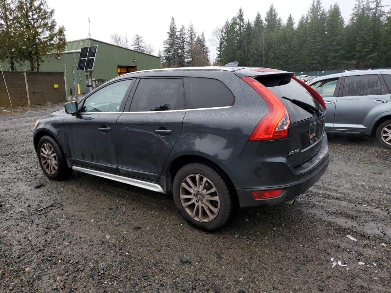 Image 2 of 2010 VOLVO XC60 T6 2010 with VIN YV4992DZ9A2126829