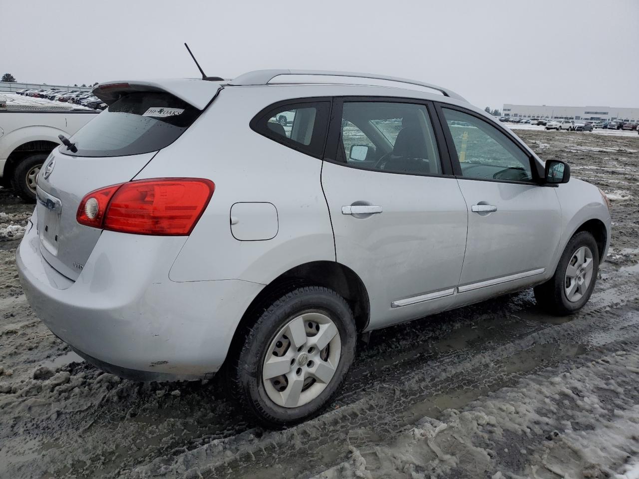 Image 3 of 2015 NISSAN ROGUE SELECT S 2015 with VIN JN8AS5MV5FW764860