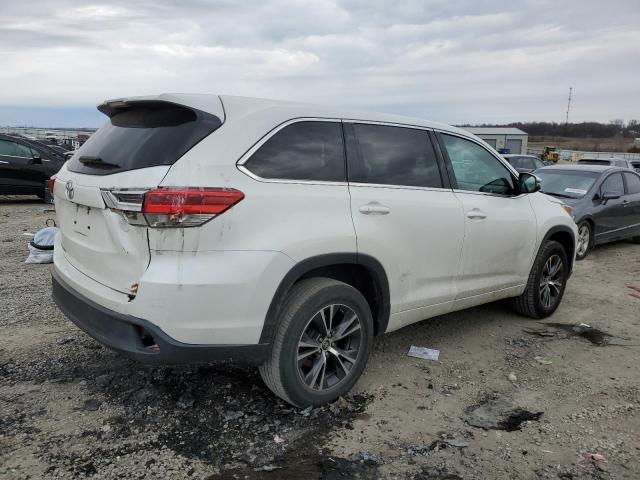 Obraz 3 z 2018 TOYOTA HIGHLANDER LE 2018 z VIN 5TDZARFH5JS038232