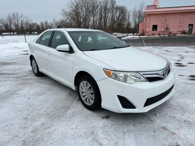 Obraz 1 z 2012 TOYOTA CAMRY BASE 2012 z VIN 4T4BF1FK4CR194553