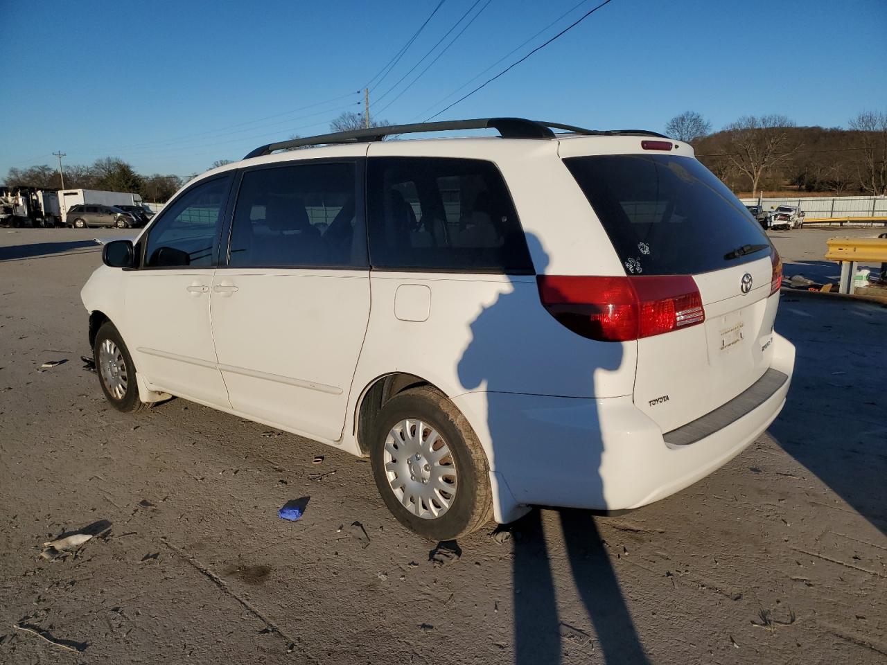 Изображение 2 2005 TOYOTA SIENNA CE 2005 с VIN 5TDZA23CX5S255541