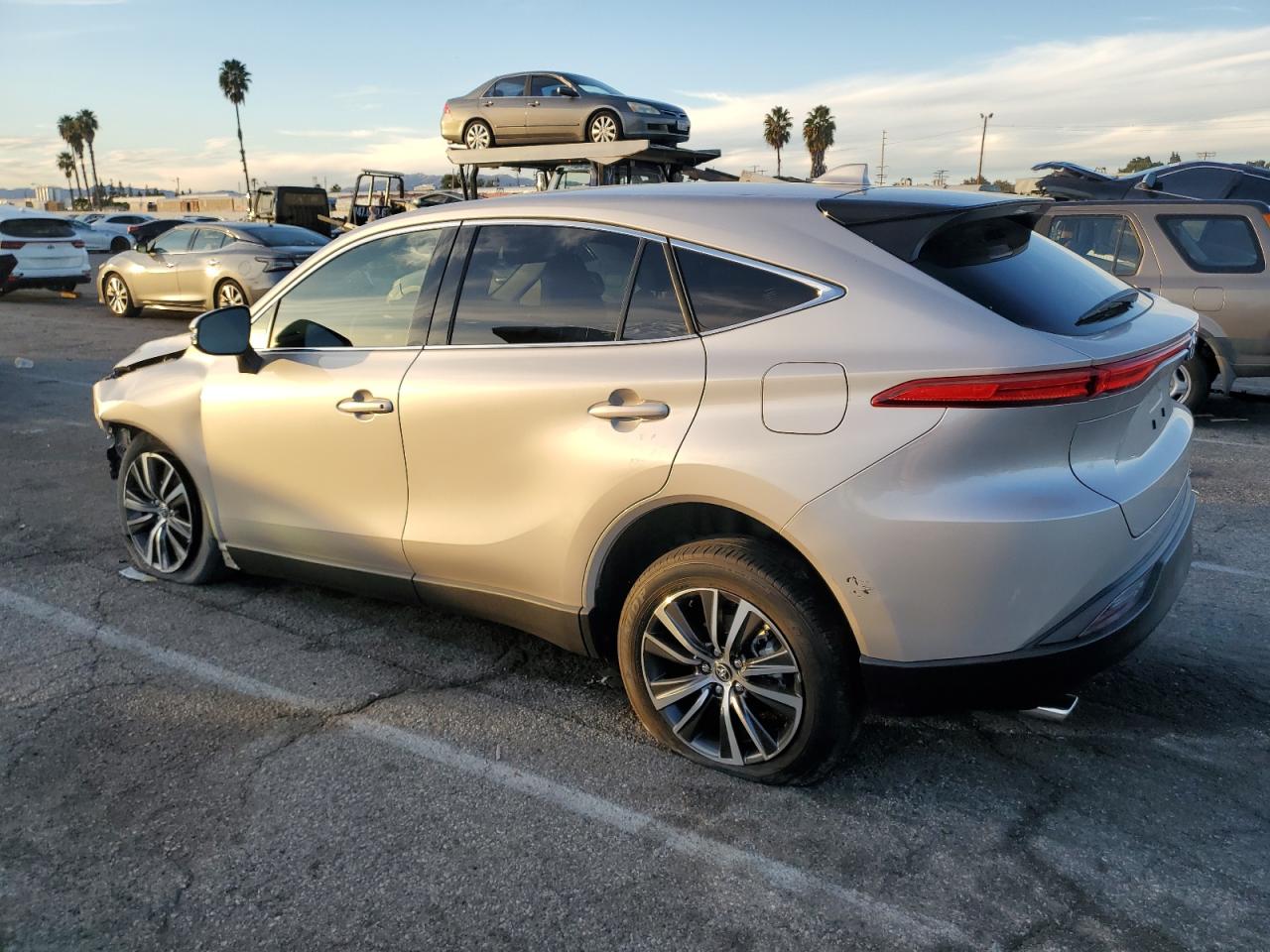 Obraz 2 z 2021 TOYOTA VENZA LE 2021 z VIN JTEAAAAH0MJ086014
