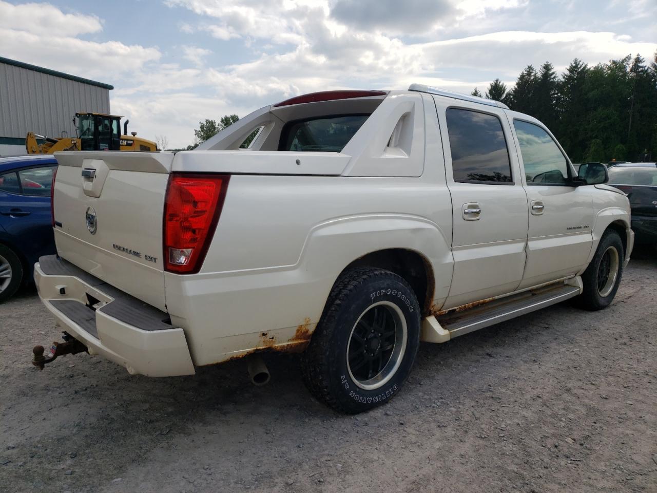 Image 3 of 2005 CADILLAC ESCALADE EXT 2005 with VIN 3GYEK62N85G282980