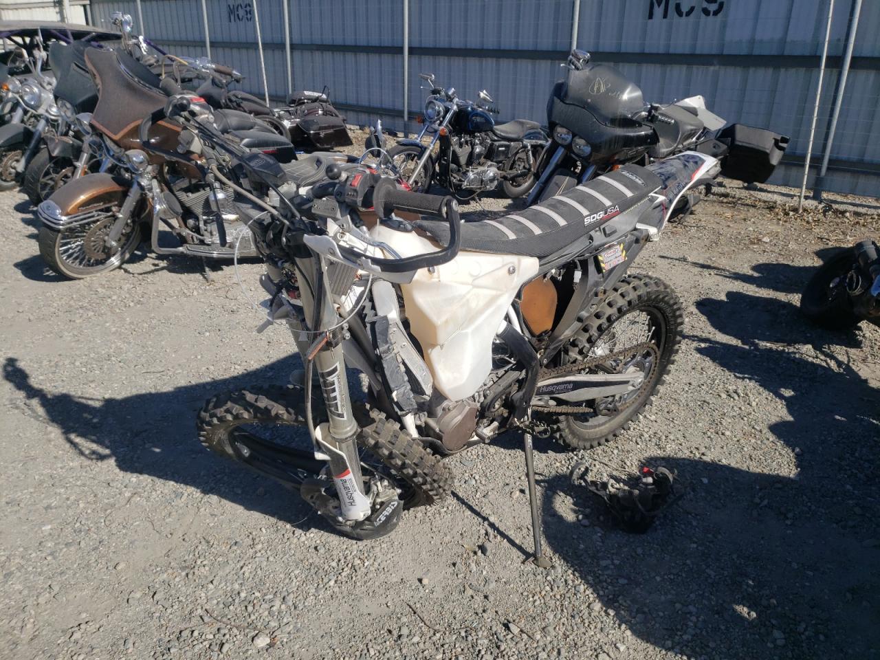 Image 2 of 2019 HUSQVARNA FE501  2019 with VIN VBKUAL408KM419525
