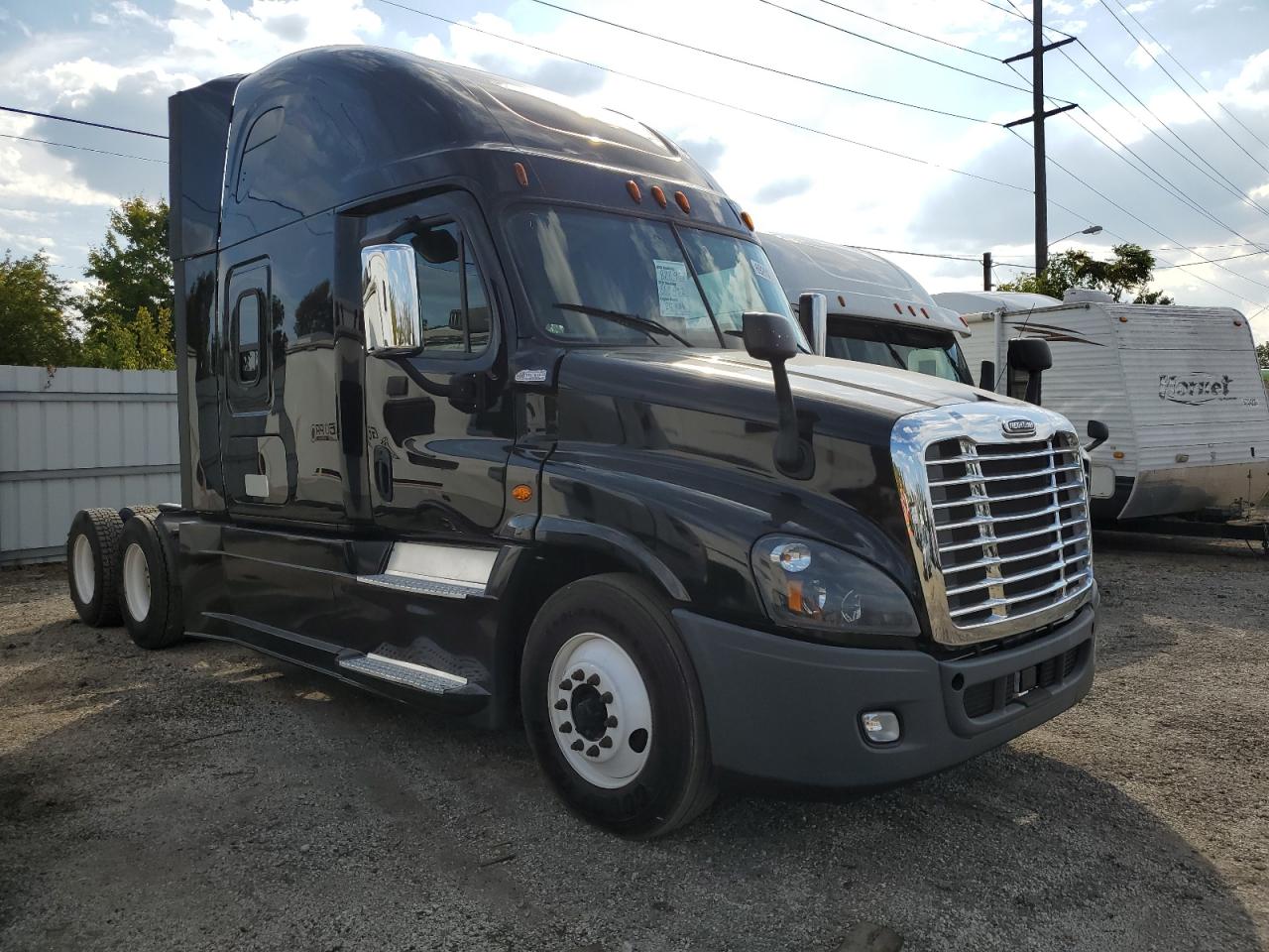 2019 FREIGHTLINER CASCADIA 125  2019 image