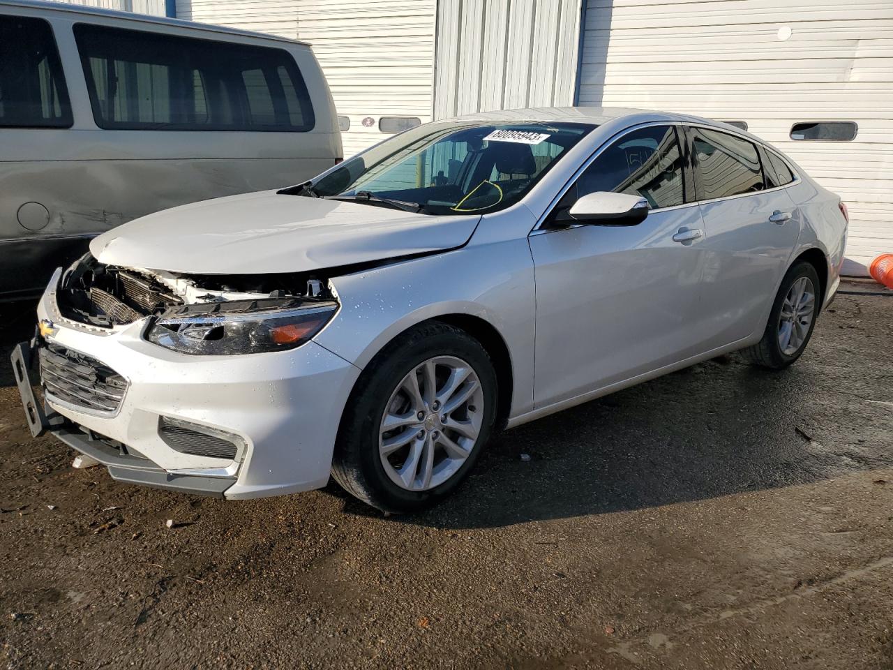 Изображение 1 2017 CHEVROLET MALIBU LT 2017 с VIN 1G1ZE5ST9HF208487