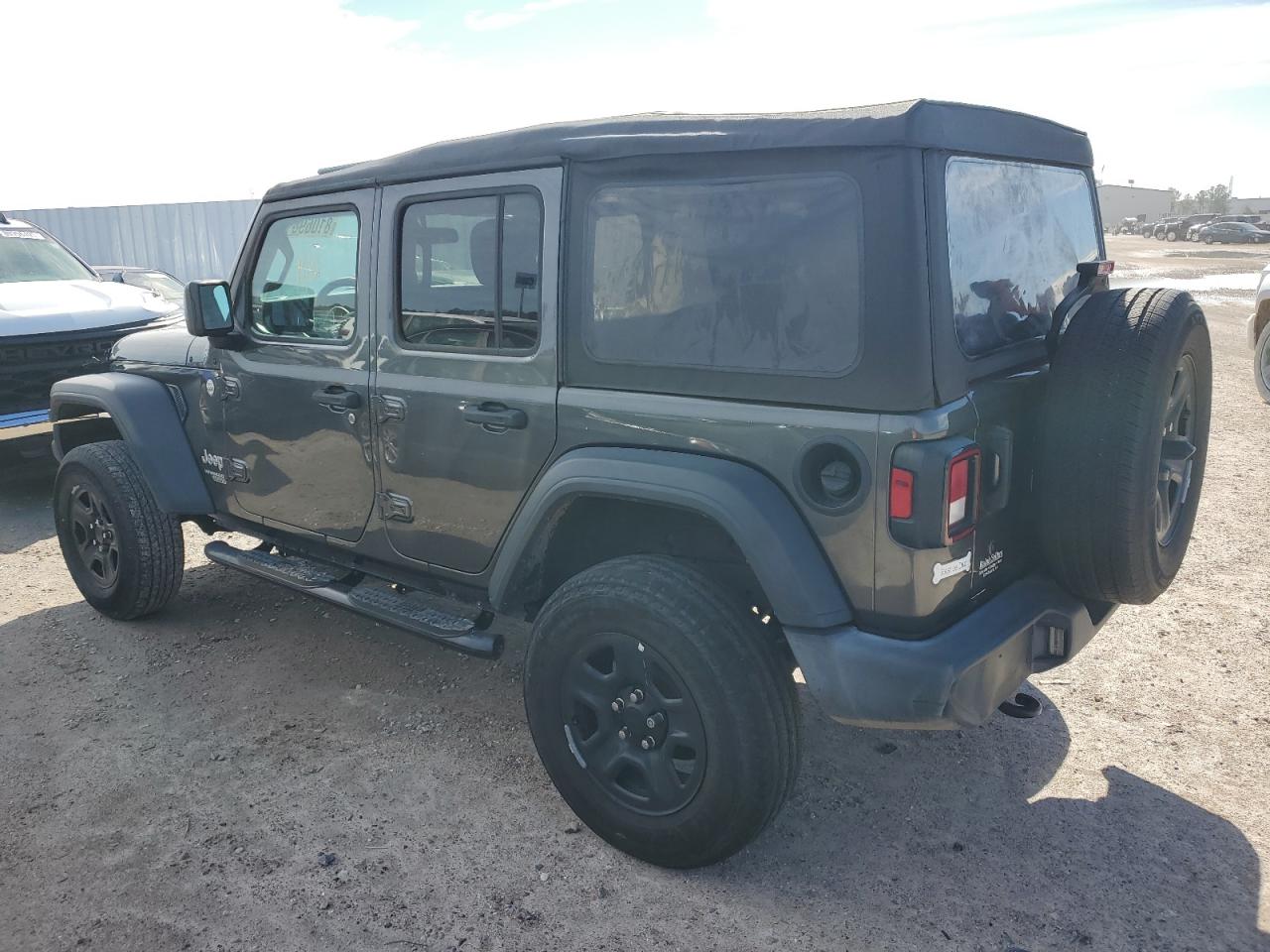Image 2 of Jeep Wrangler Unlimited Sport 2019 with VIN 1C4HJXDG7KW561196