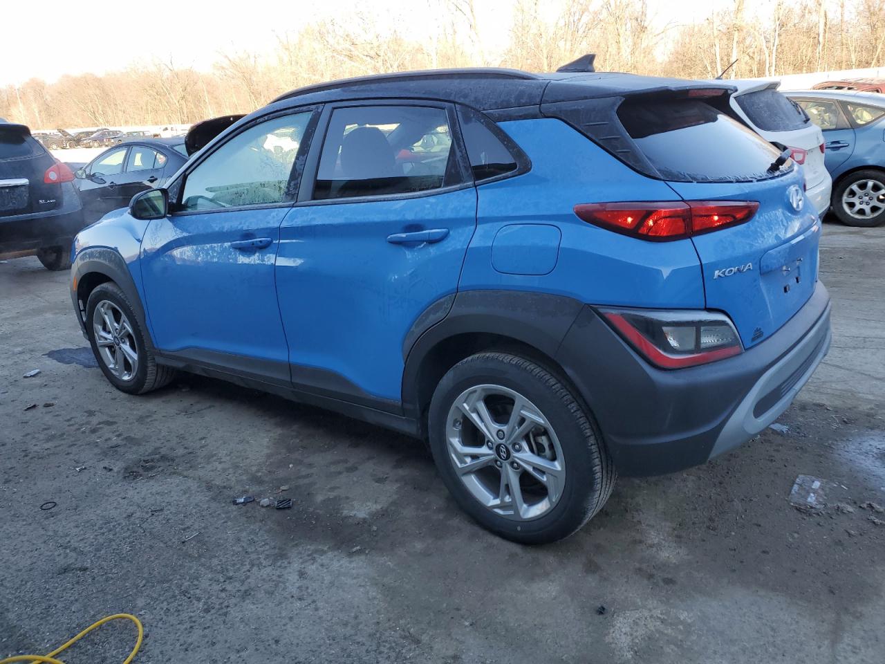 Изображение 2 2022 HYUNDAI KONA SEL 2022 с VIN KM8K6CAB7NU893904