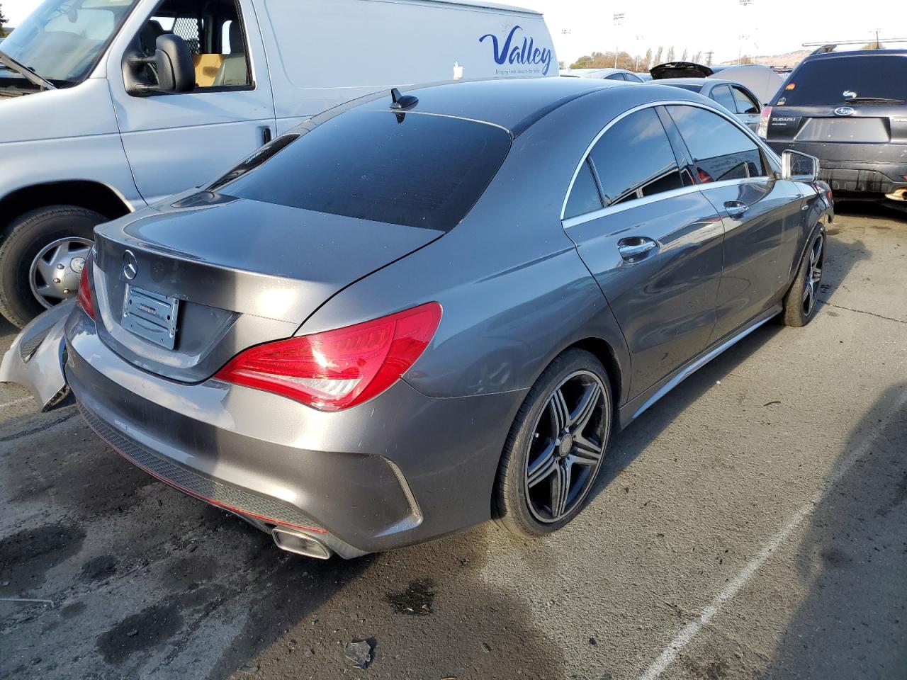 Изображение 3 2015 MERCEDES-BENZ CLA 250 2015 с VIN WDDSJ4EB3FN215543
