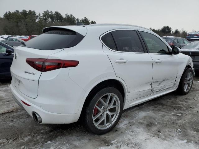 Image 3 of 2021 ALFA ROMEO STELVIO TI 2021 with VIN ZASPAKBN8M7D09557