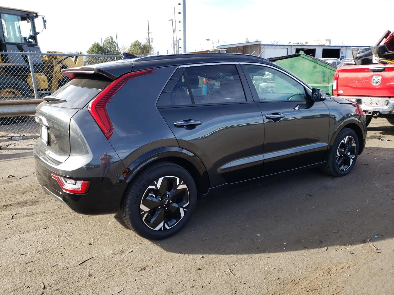 Obraz 3 z 2023 KIA NIRO WAVE 2023 z VIN KNDCT3L15P5032630