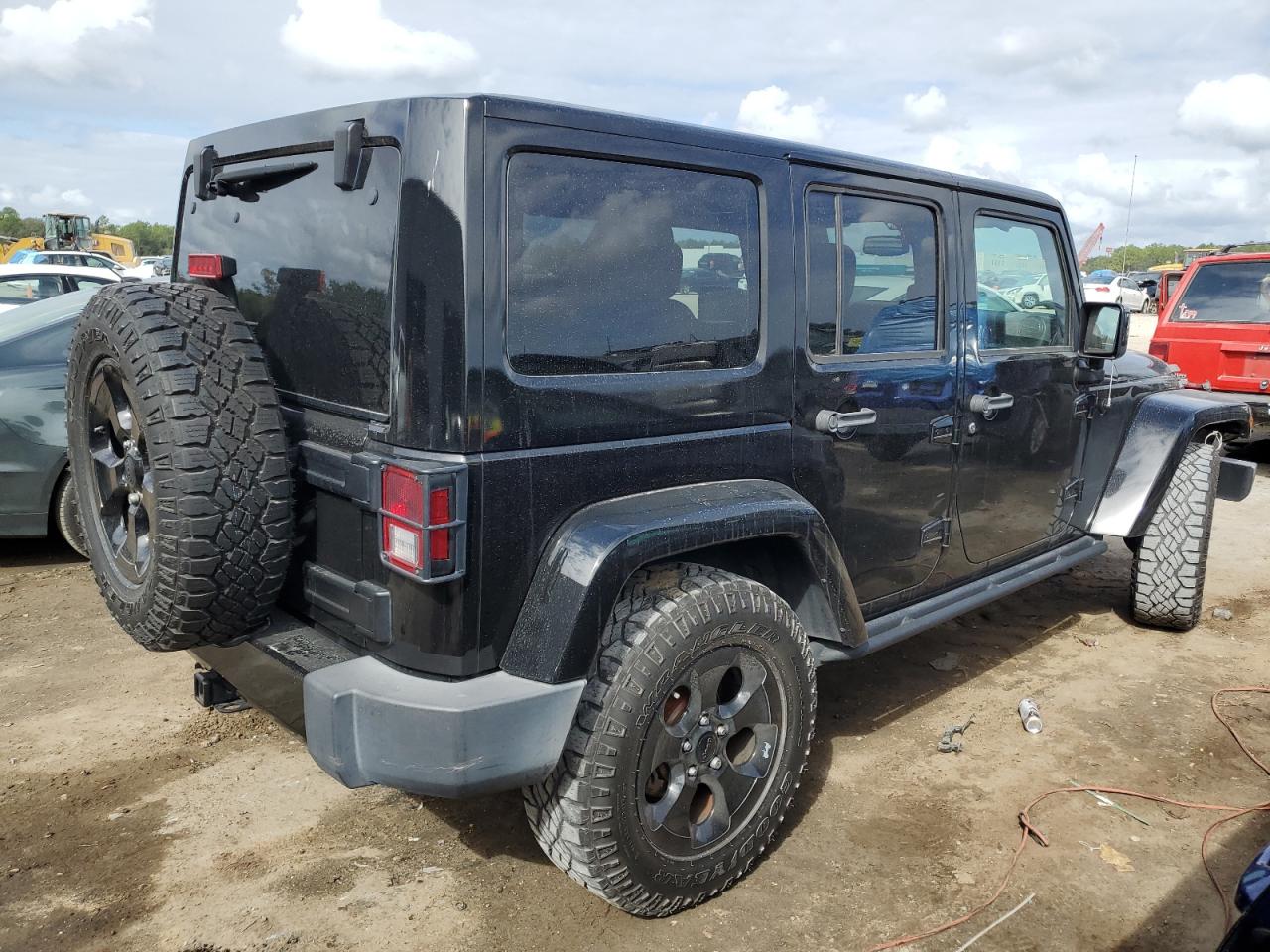 Obraz 3 z 2015 JEEP WRANGLER UNLIMITED SAHARA 2015 z VIN 1C4BJWEG8FL756214