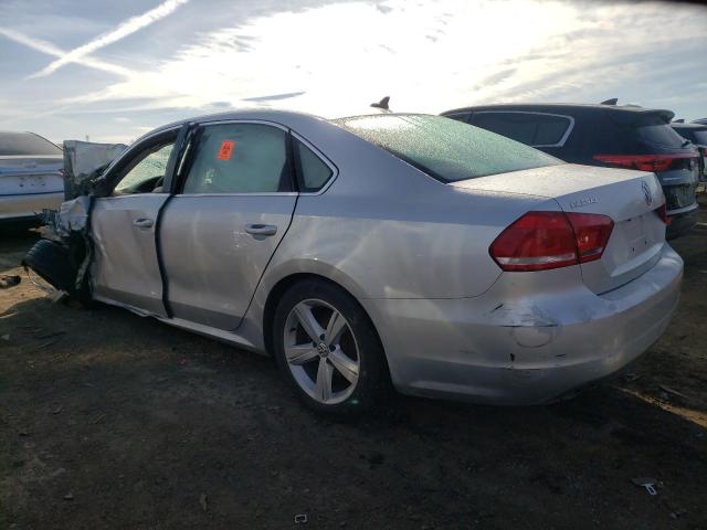 Obraz 2 z 2013 VOLKSWAGEN PASSAT SE 2013 z VIN 1VWBP7A32DC134922
