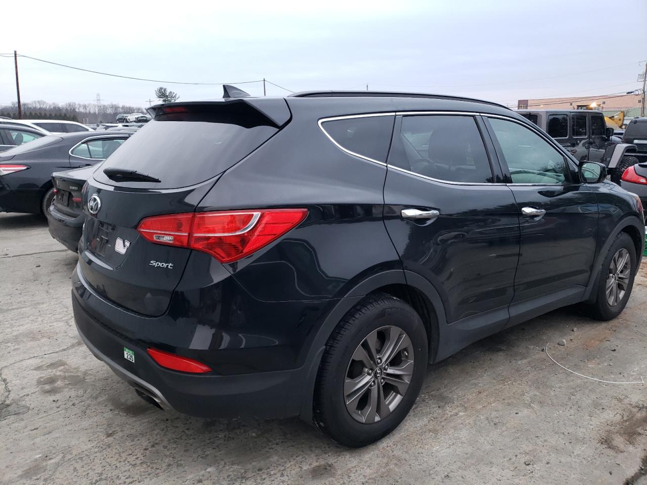 Image 3 of 2013 HYUNDAI SANTA FE SPORT  2013 with VIN 5XYZU3LBXDG018368