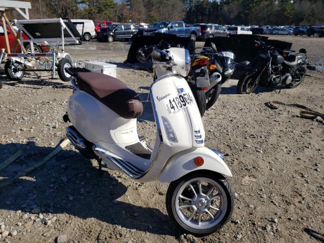 2020 VESPA MOPED 2020 image