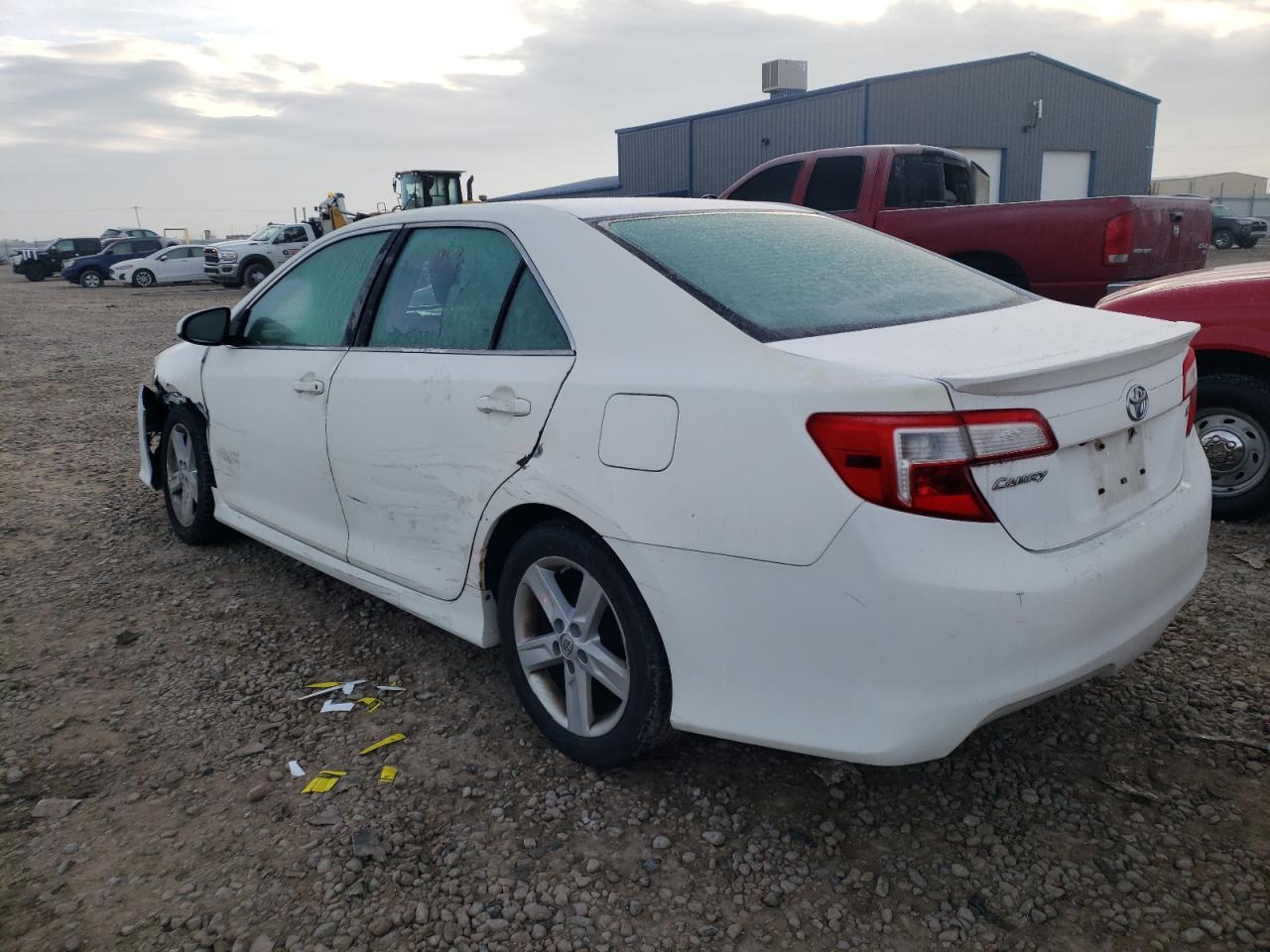 Изображение 2 2014 TOYOTA CAMRY L 2014 с VIN 4T1BF1FK8EU440159