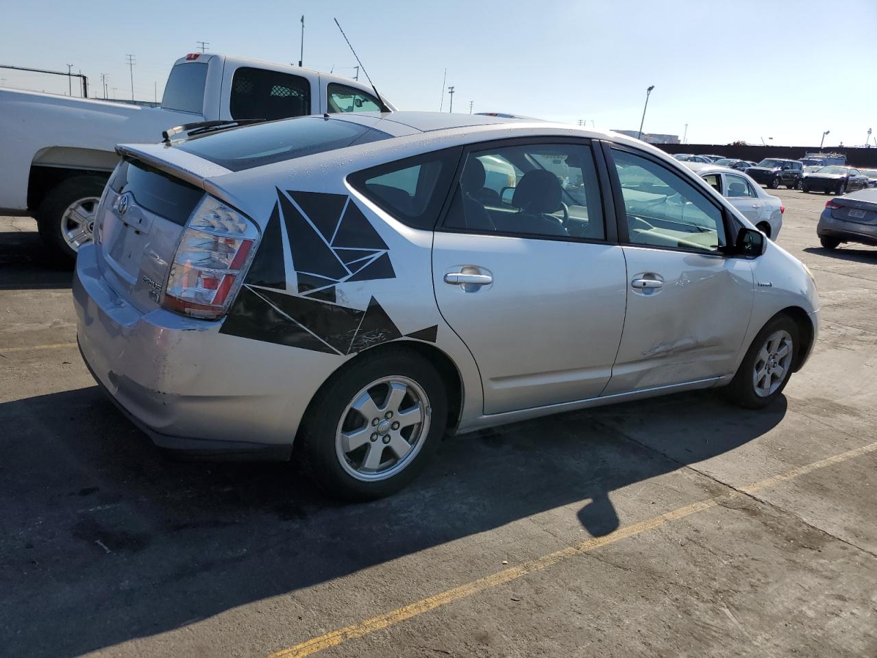 Изображение 3 2007 TOYOTA PRIUS  2007 с VIN JTDKB20U773239555