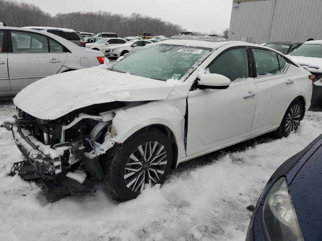 Image 1 of 2024 NISSAN ALTIMA SV 2024 with VIN 1N4BL4DV1RN304473