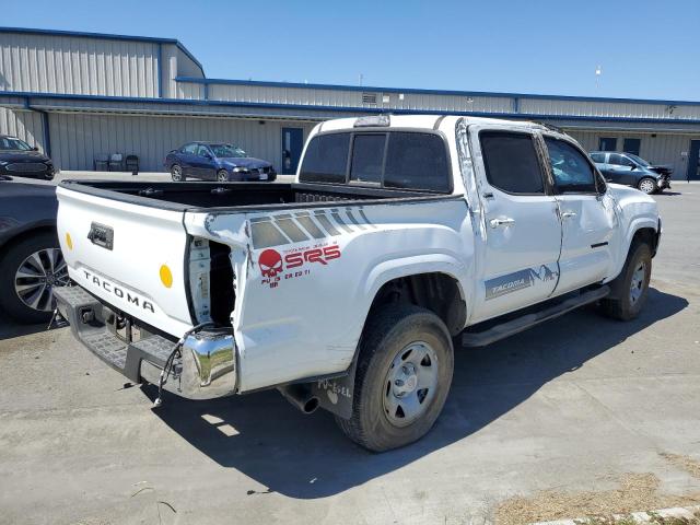 Obraz 3 z 2019 TOYOTA TACOMA DOUBLE CAB 2019 z VIN 5TFAX5GN3KX152248