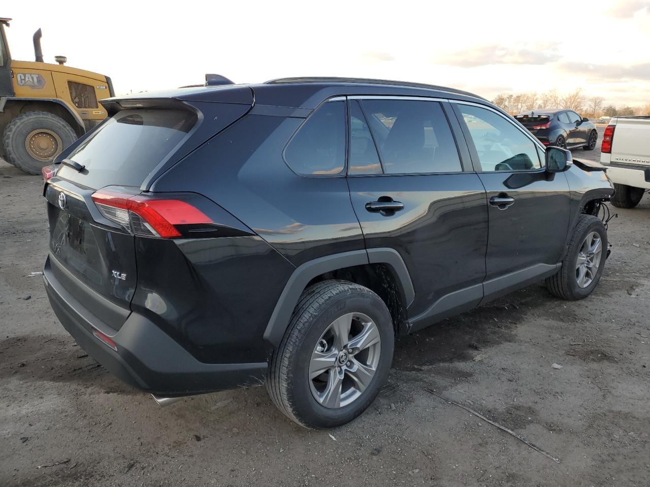 Image 3 of 2023 TOYOTA RAV4 XLE 2023 with VIN 2T3W1RFVXPC248214