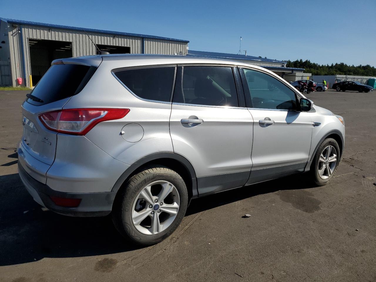 Obraz 3 z 2016 FORD ESCAPE SE 2016 z VIN 1FMCU0G91GUA31245