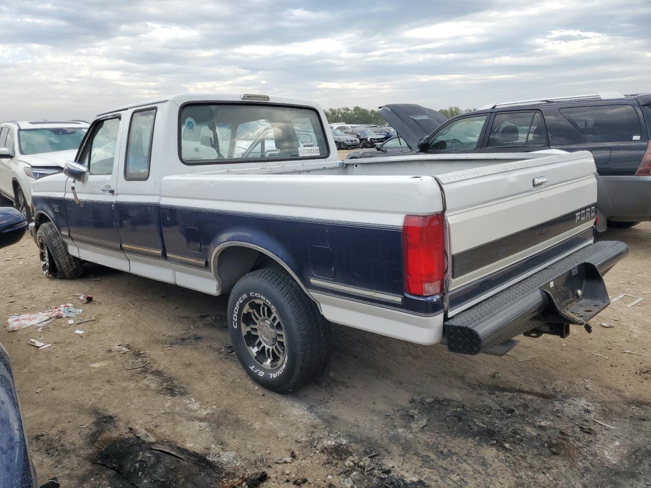 Image 2 of 1995 FORD F150  1995 with VIN 1FTEX15N2SKA83661