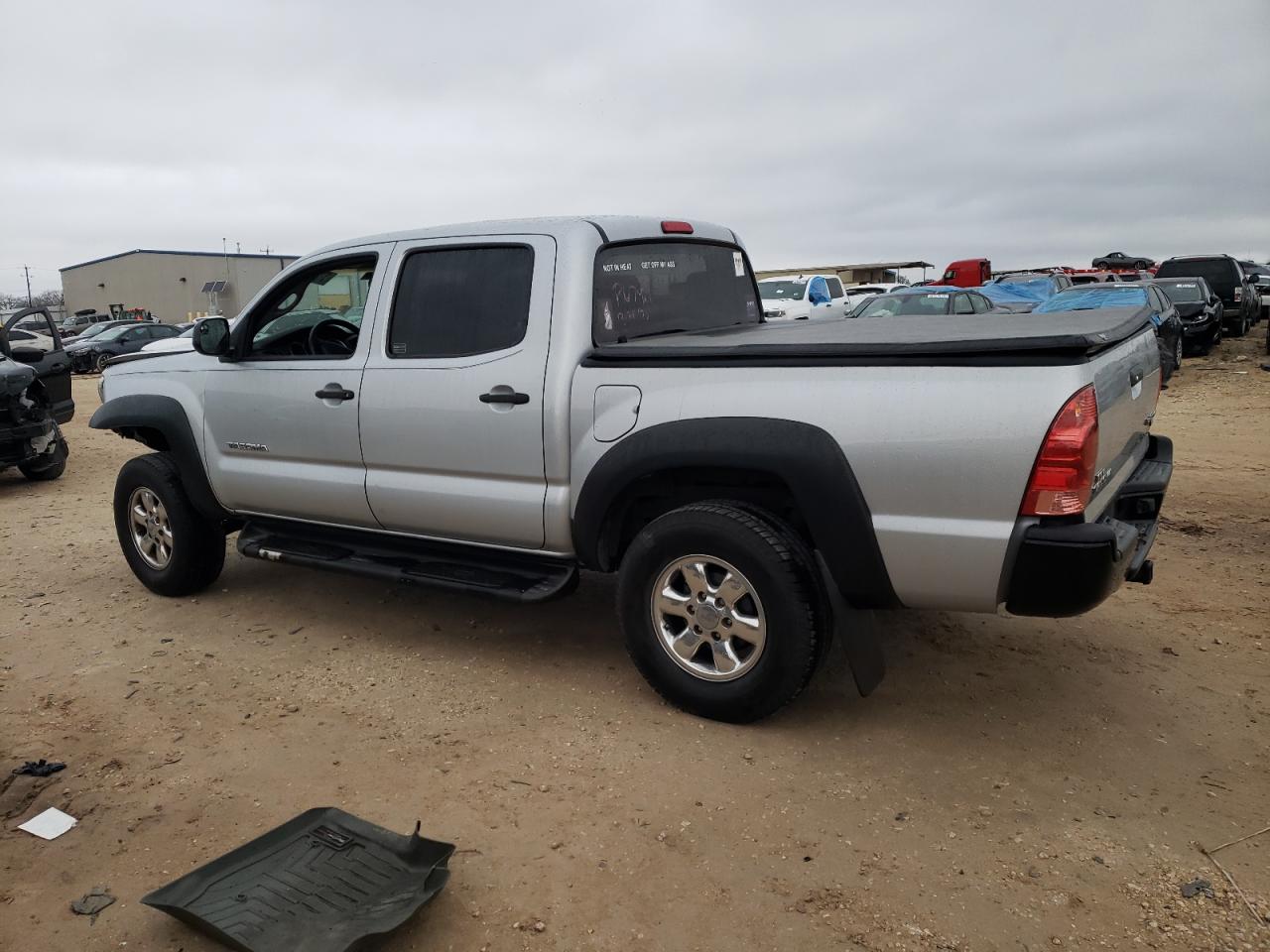Image 2 of 2008 TOYOTA TACOMA DOUBLE CAB PRERUNNER 2008 with VIN 3TMJU62N78M065652