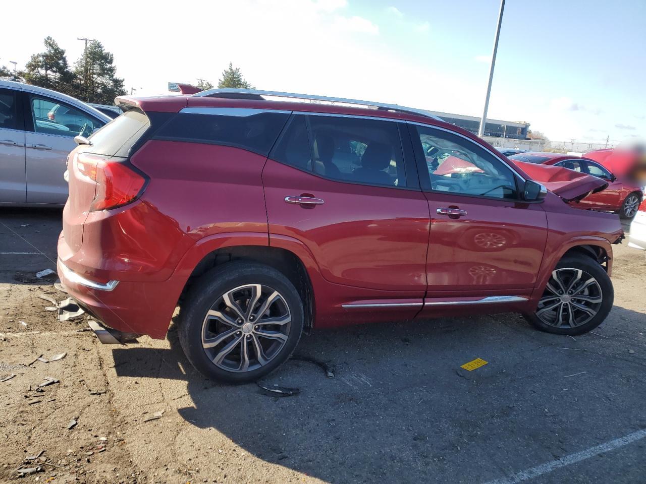 Image 3 of 2019 GMC TERRAIN DENALI 2019 with VIN 3GKALSEX6KL131389