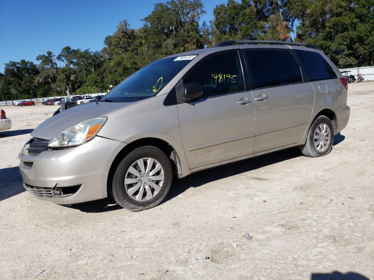 2004 TOYOTA SIENNA CE 2004 image