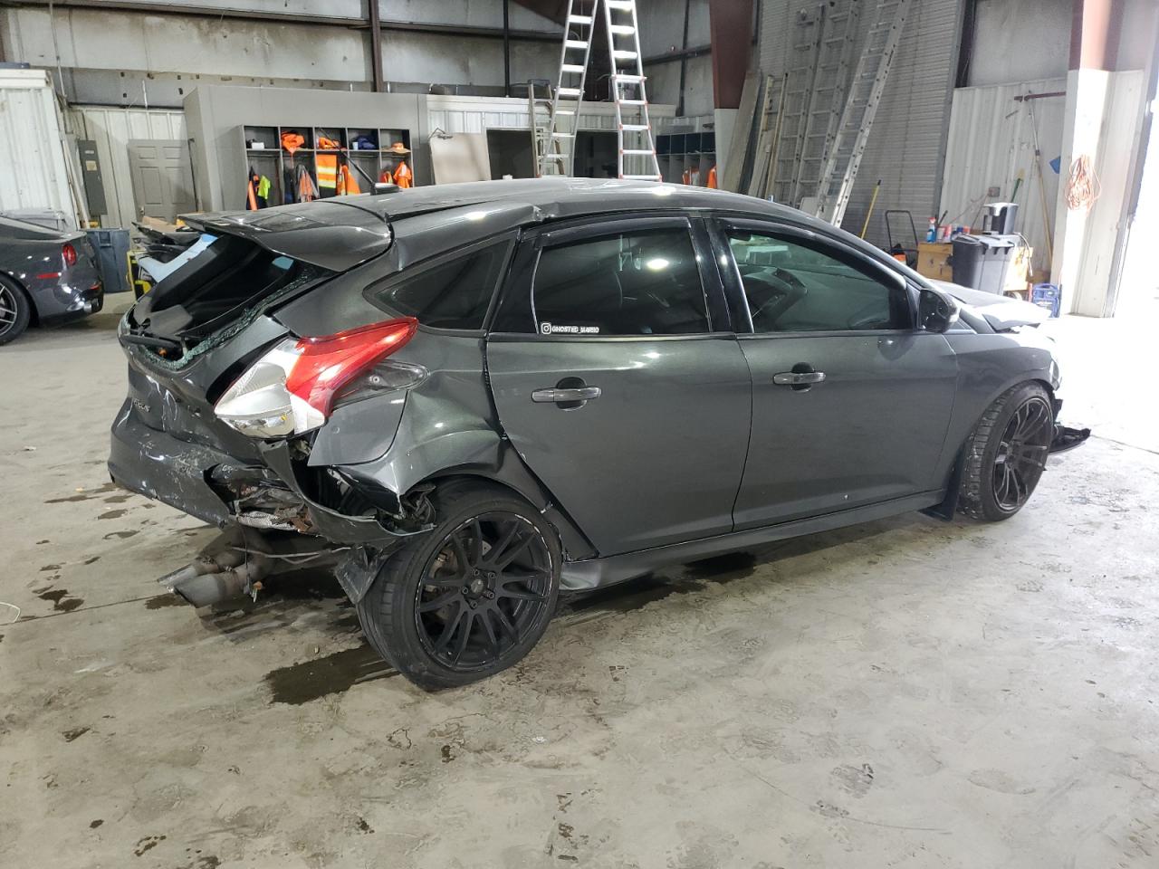 Image 3 of 2018 FORD FOCUS ST 2018 with VIN 1FADP3L93JL213748