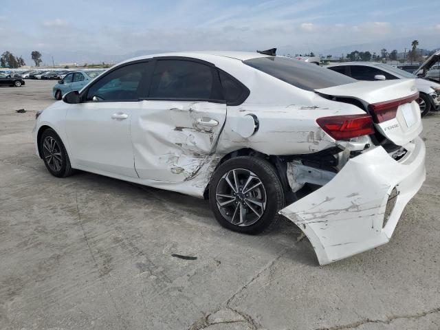 Изображение 2 2023 KIA FORTE LX 2023 с VIN 3KPF24AD1PE609855