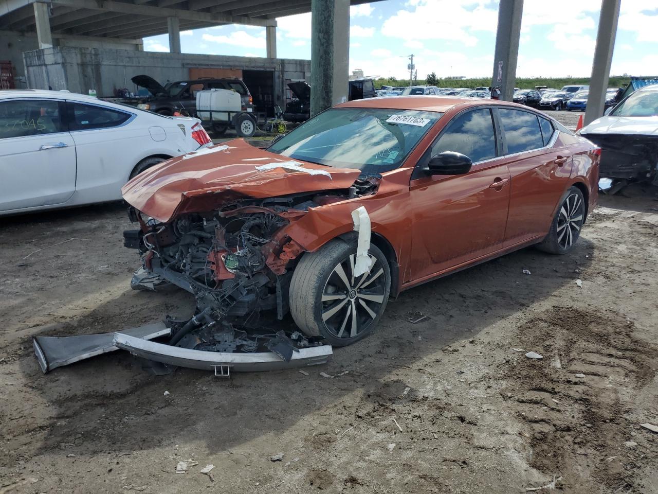 Изображение 1 2020 NISSAN ALTIMA SR 2020 с VIN 1N4BL4CV9LC265572