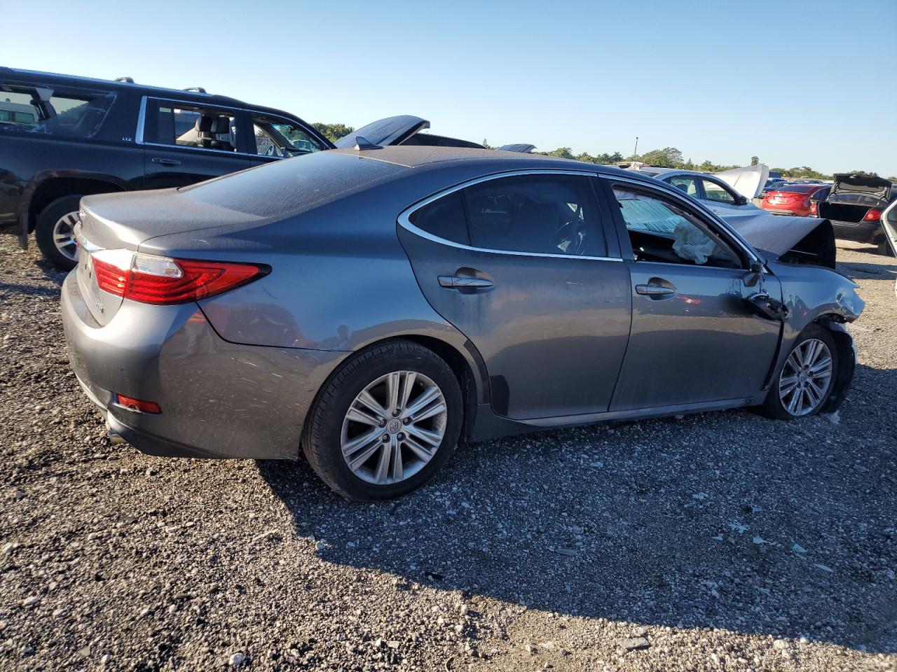 Image 3 of 2014 LEXUS ES 350 2014 with VIN JTHBK1GG5E2147498