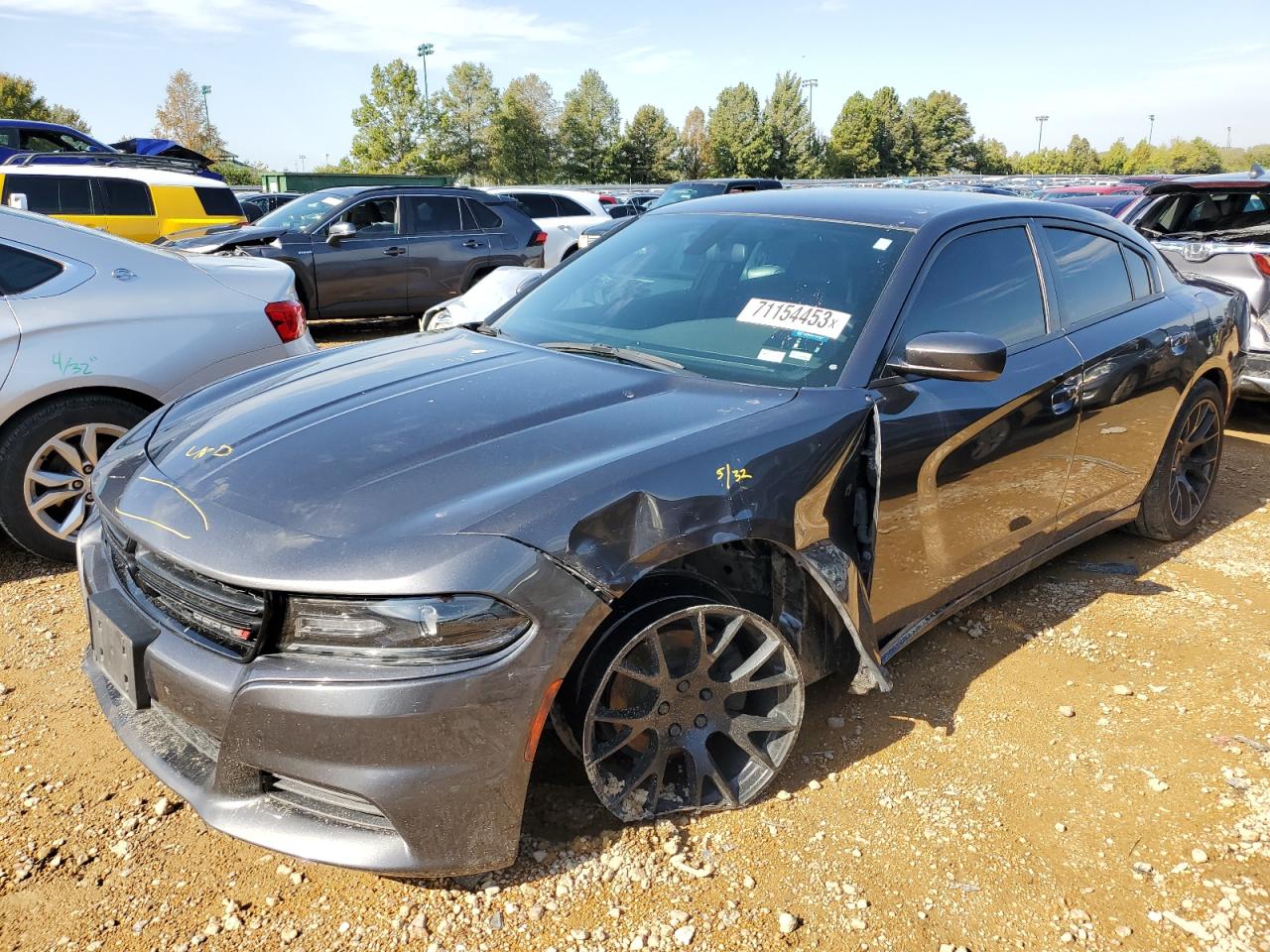 Image 1 of 2019 DODGE CHARGER SXT 2019 with VIN 2C3CDXBG0KH748223