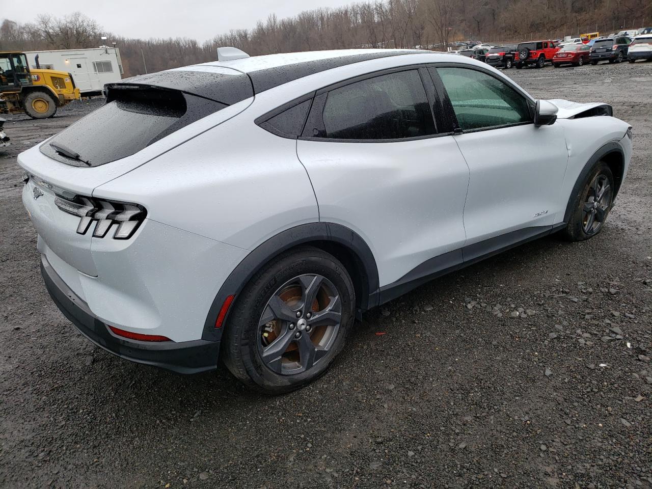 Image 3 of 2021 FORD MUSTANG MACH-E SELECT 2021 with VIN 3FMTK1RM4MMA41314