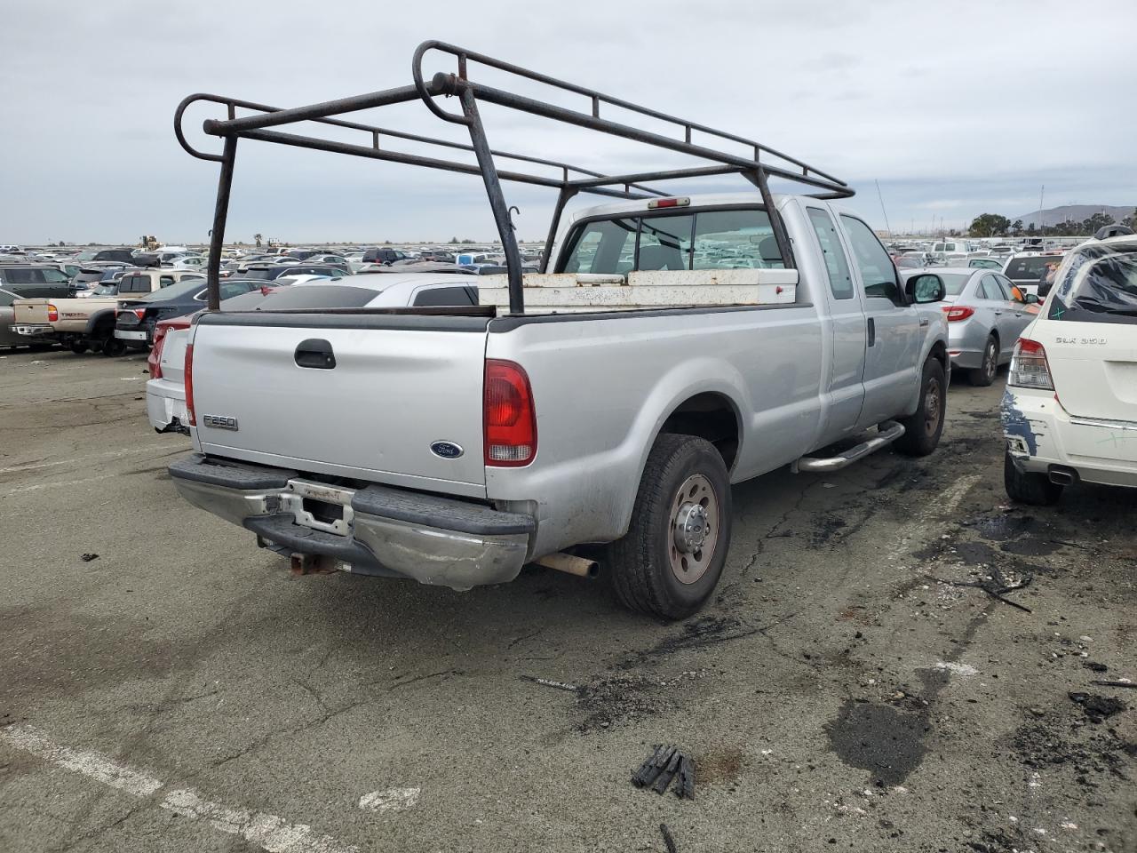 Image 3 of 2005 FORD F250 SUPER DUTY 2005 with VIN 1FTSX20575EB21355