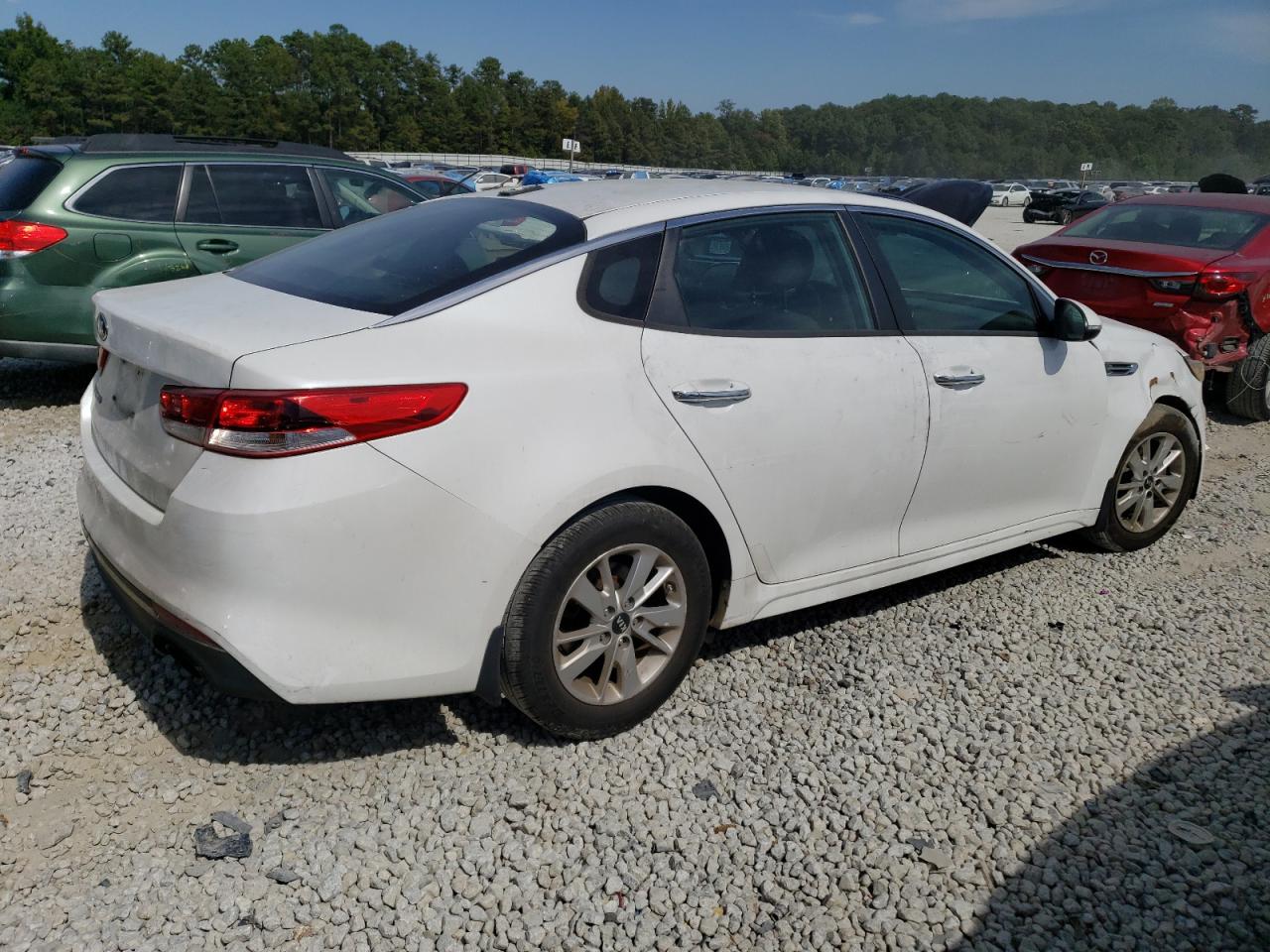 Obraz 3 z 2016 KIA OPTIMA LX 2016 z VIN 5XXGT4L37GG114105