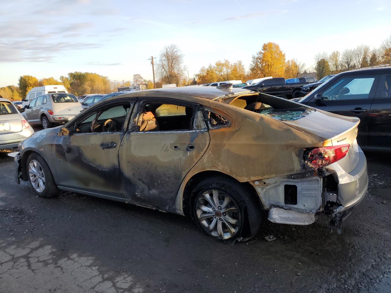 Изображение 2 2023 CHEVROLET MALIBU LT 2023 с VIN 1G1ZD5ST7PF199631