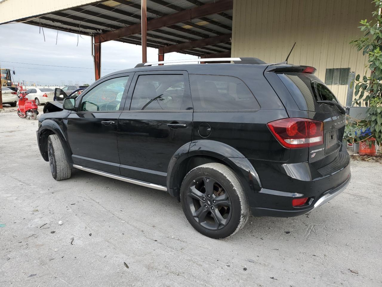 Изображение 2 2018 DODGE JOURNEY CROSSROAD 2018 с VIN 3C4PDDGG6JT430858