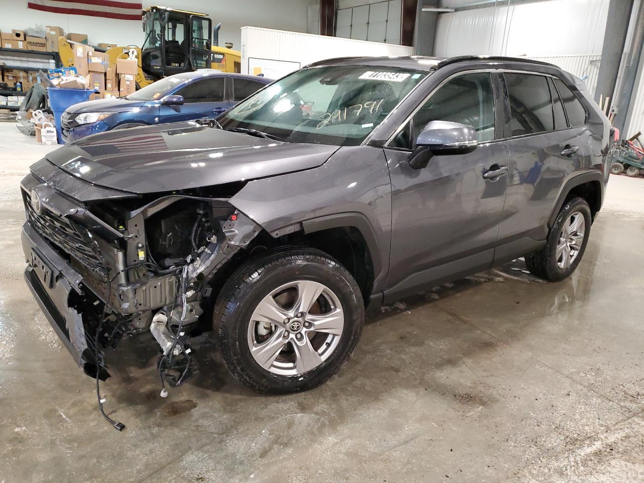 Изображение 1 2022 TOYOTA RAV4 XLE 2022 с VIN 2T3P1RFVXNW291791