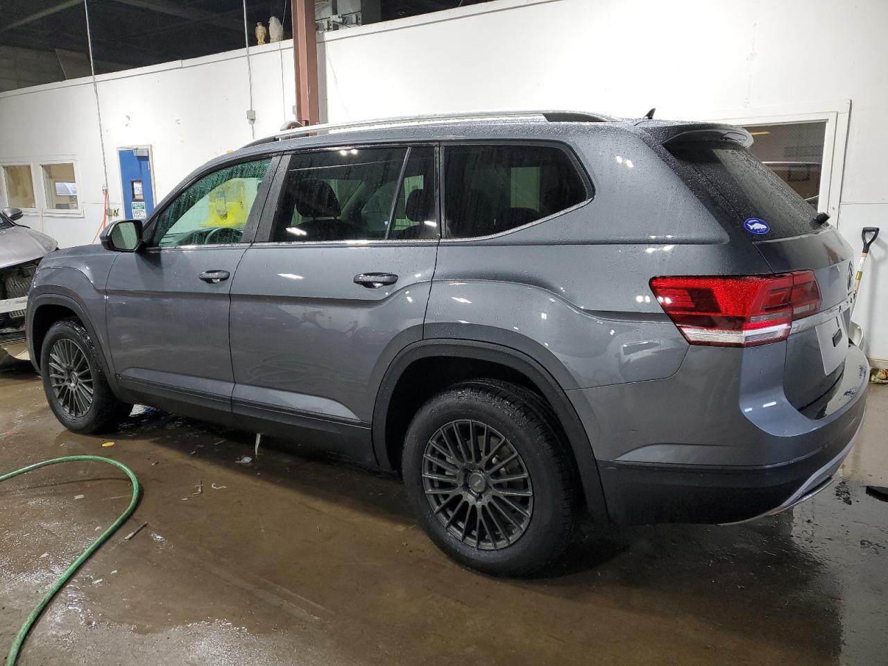 Изображение 2 2018 VOLKSWAGEN ATLAS S 2018 с VIN 1V2GR2CAXJC530124