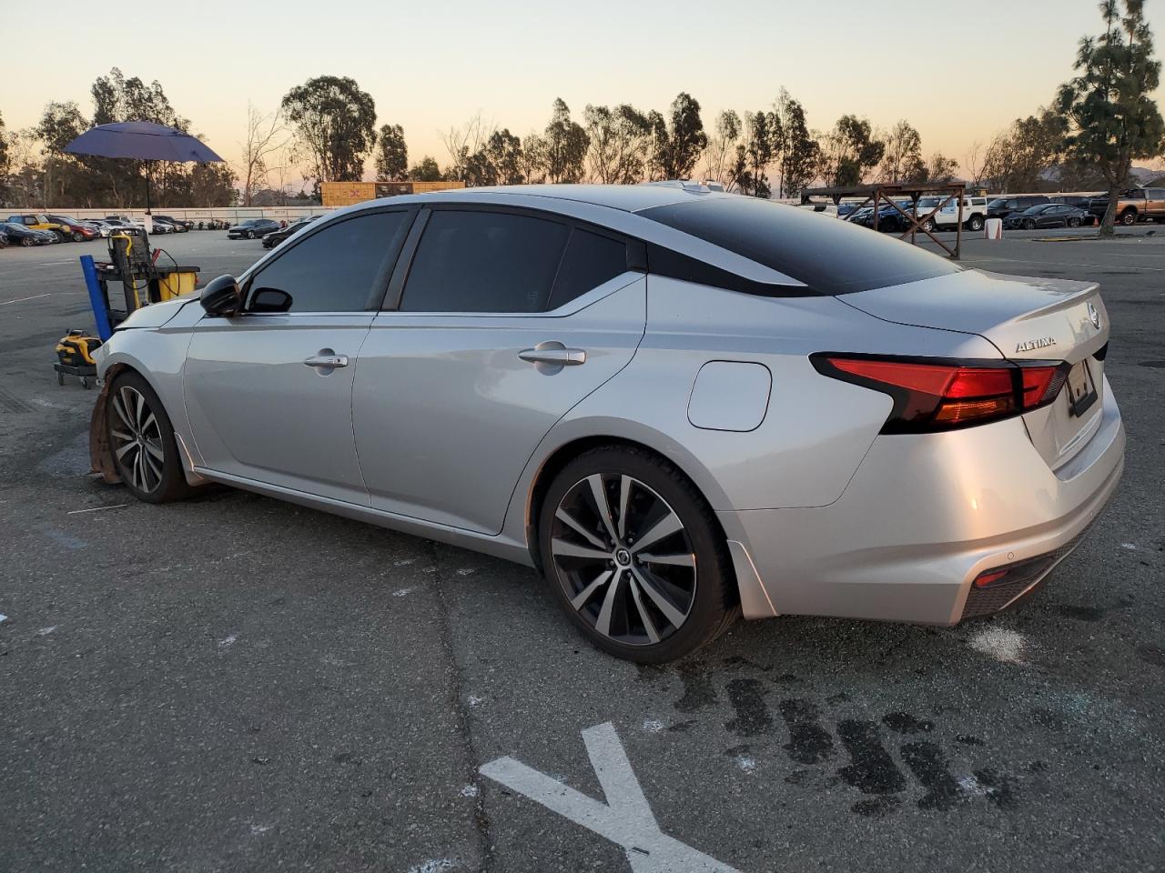 Obraz 2 z 2020 NISSAN ALTIMA SR 2020 z VIN 1N4BL4CV9LC204996