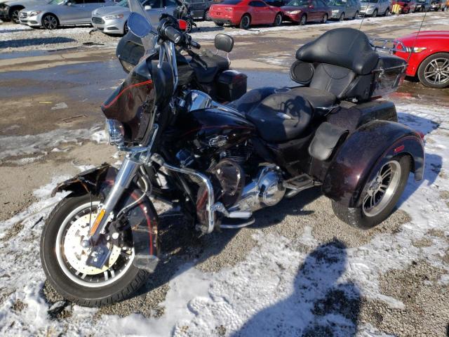 Image 2 of 2011 HARLEY-DAVIDSON FLHTCUTG  2011 with VIN 1HD1MAM1XBB851228