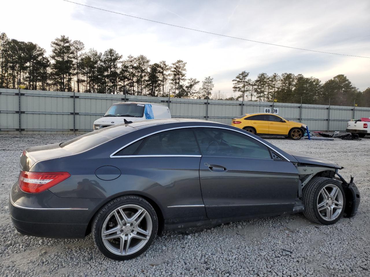 Image 3 of 2011 MERCEDES-BENZ E 350 2011 with VIN WDDKJ5GBXBF086580