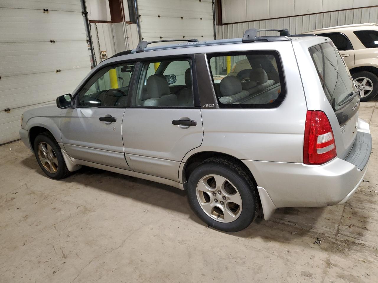 Obraz 2 z 2004 SUBARU FORESTER 2.5XS 2004 z VIN JF1SG65664H708383