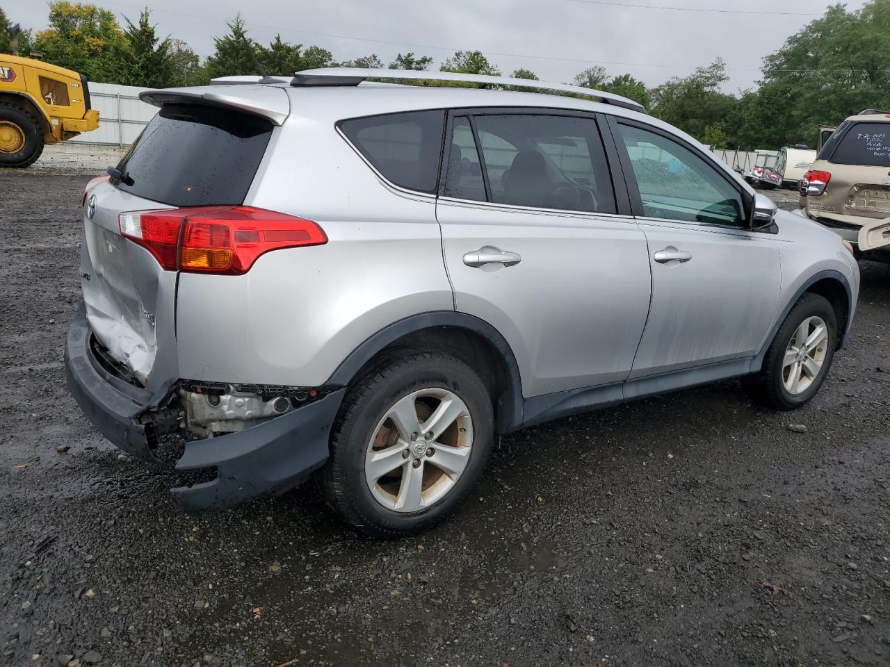 Изображение 3 2014 TOYOTA RAV4 XLE 2014 с VIN 2T3RFREV3EW159306