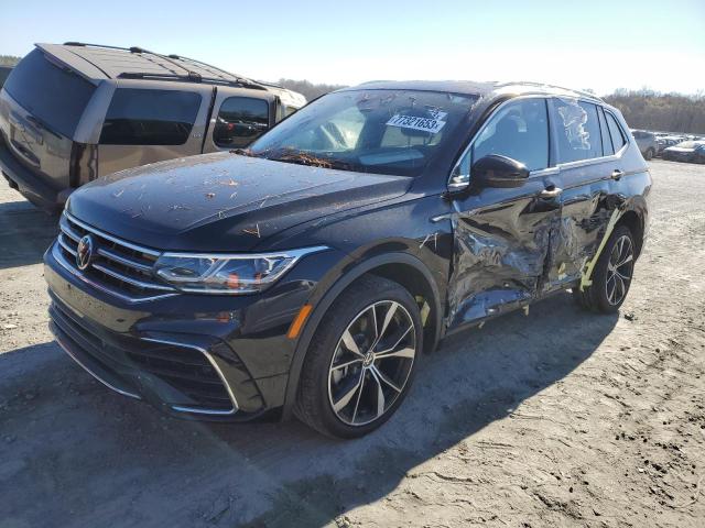 Image 1 of 2022 VOLKSWAGEN TIGUAN SEL R-LINE 2022 with VIN 3VV4B7AX6NM149289
